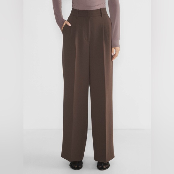 NWT💕 Aritzia The Effortless Pant *Wider Crepette™ - Rich Mocha Brown SZ 10 - Picture 1 of 7